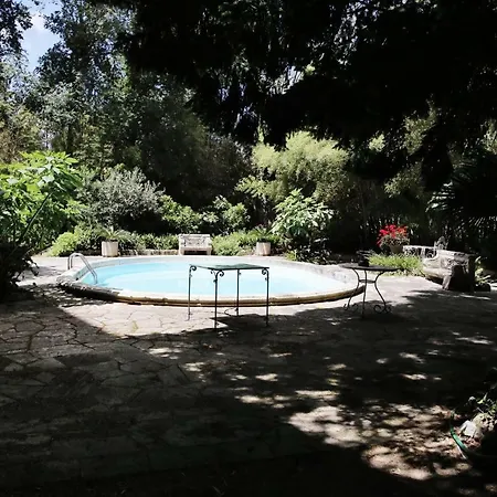 Garden At Palazzo Famularo Apartment Lecce